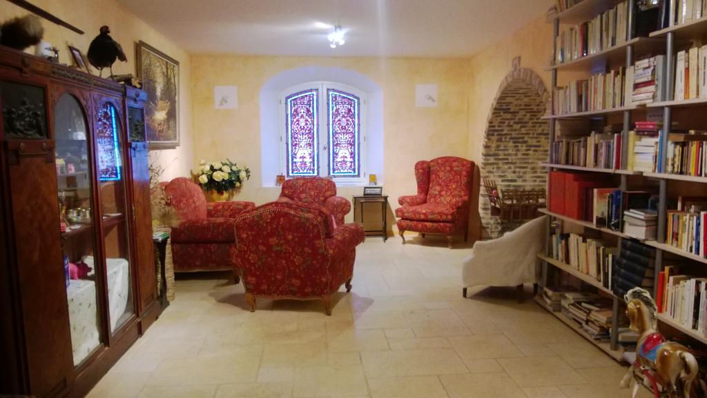 Chambre D'Hotes La Brunetiere Gréoux-les-Bains Exteriör bild