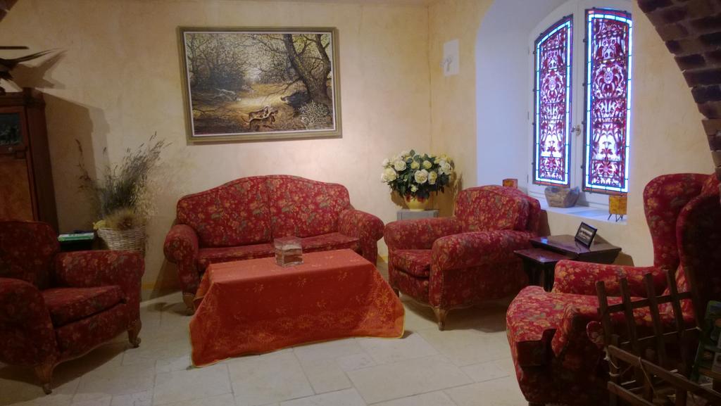 Chambre D'Hotes La Brunetiere Gréoux-les-Bains Exteriör bild