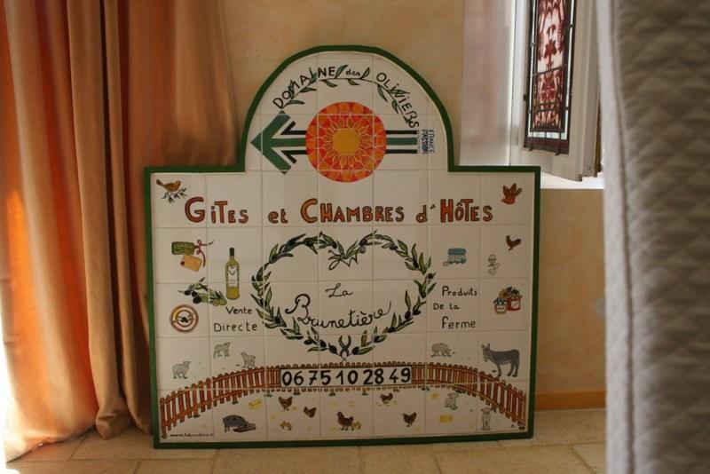Chambre D'Hotes La Brunetiere Gréoux-les-Bains Exteriör bild