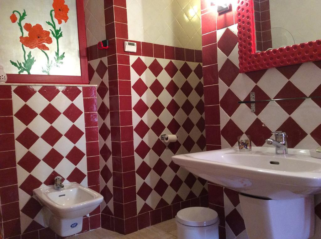 Chambre D'Hotes La Brunetiere Gréoux-les-Bains Exteriör bild